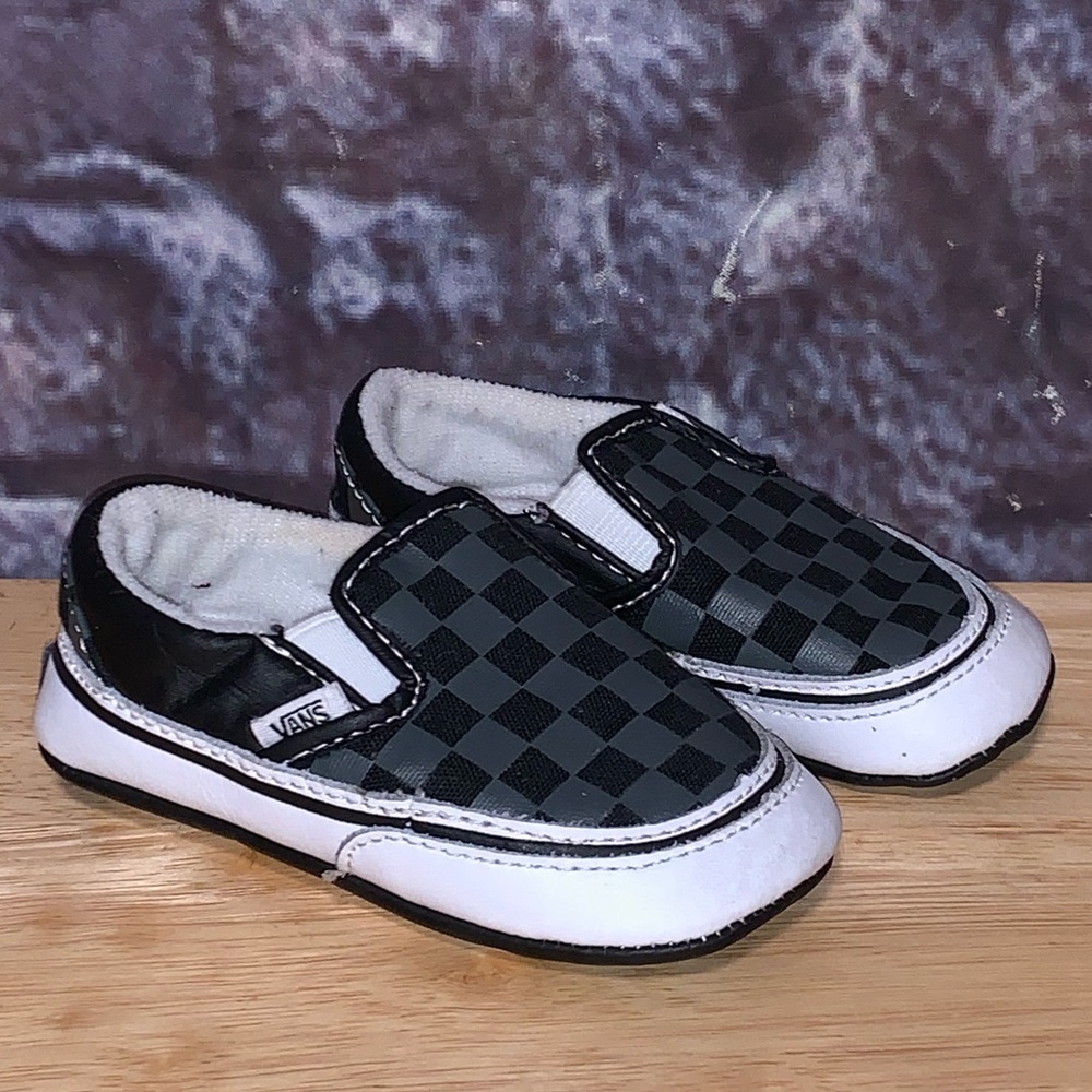 Vans Infant Slip On V Crib Checkered Shoes NWOB